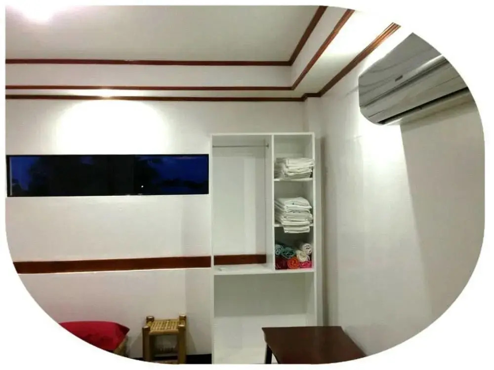 Oliveros Place