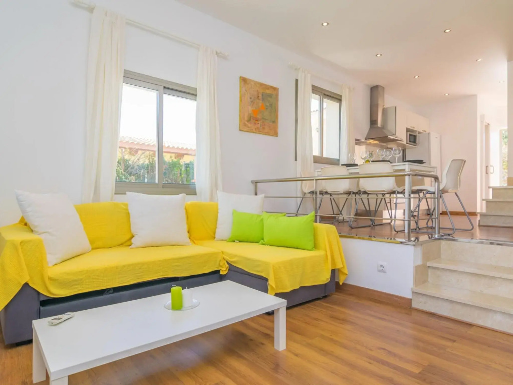BAHAMAS 1 - Villa for 4 people in Son Serra de Marina.