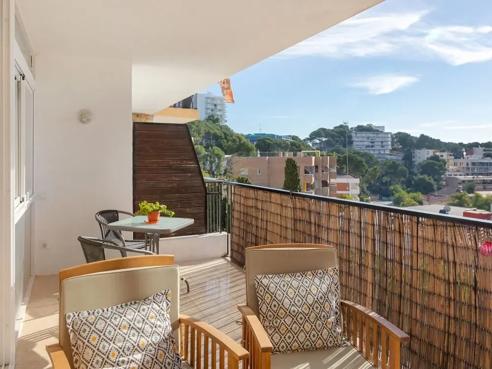 Captivating Holiday Home in Salou With Balcony