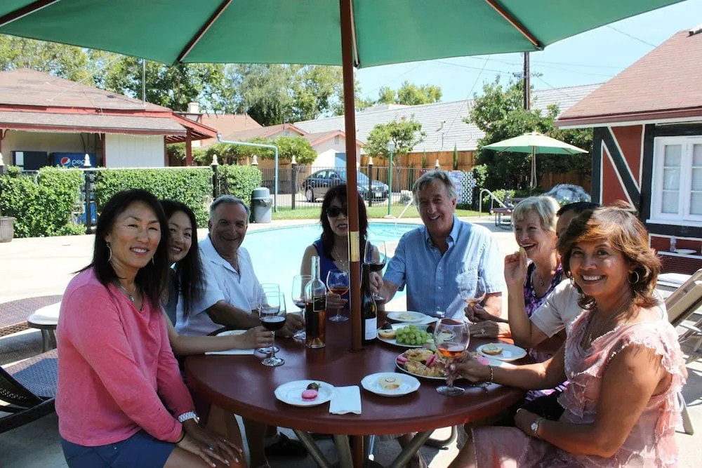 Solvang Inn & Cottages