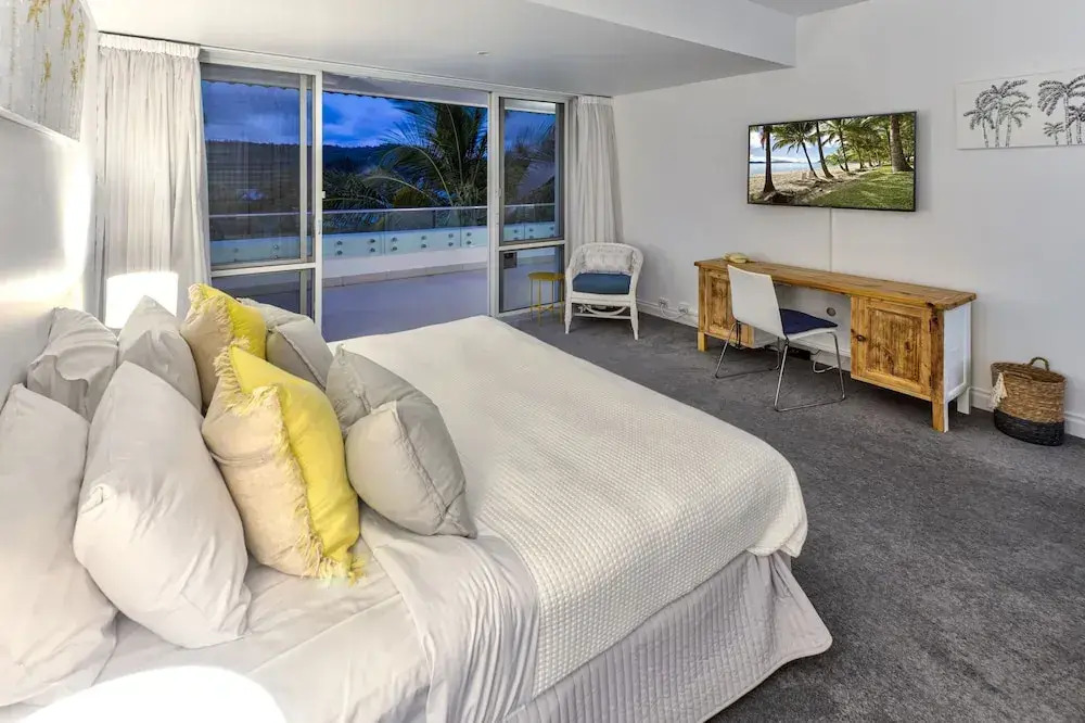 Bella Vista East 4