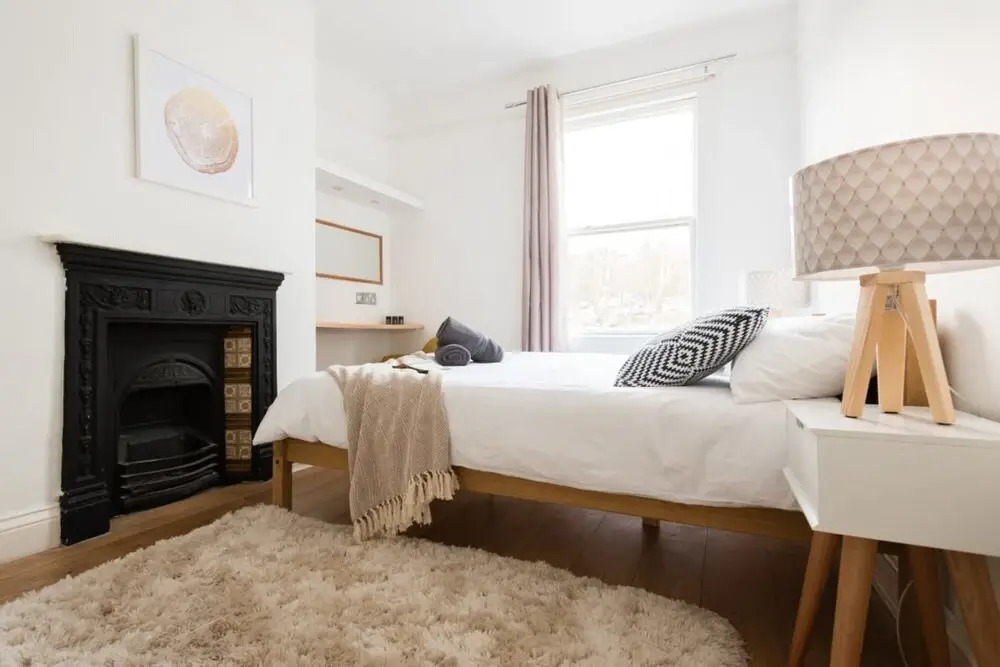 The Hive House - Large Light-flooded 6bdr Townhouse - Sleeps 13