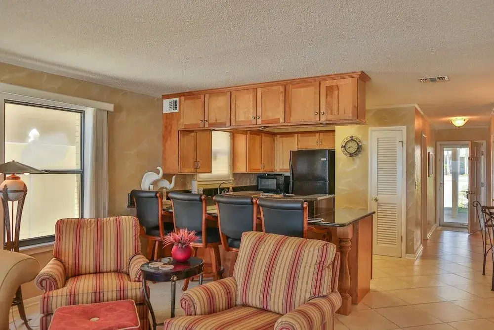 Front Beach House 22423 by RedAwning