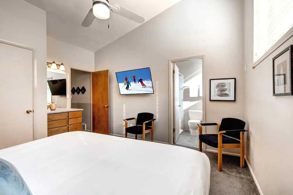 Struggler 3 Bedrooms STR-1 by KBM