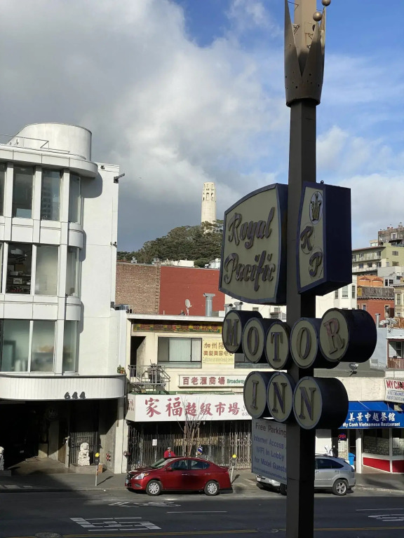 Royal Pacific Motor Inn