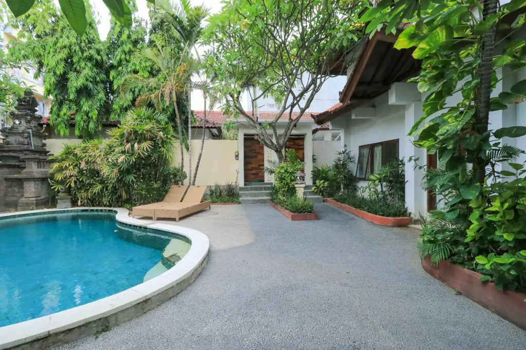 Yuli Bungalows