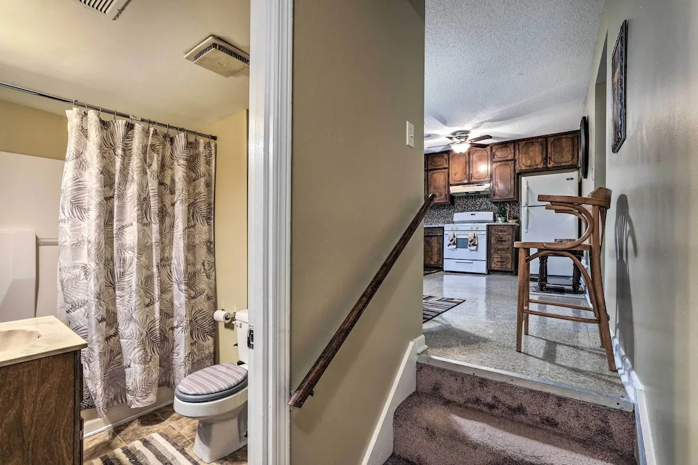 Family Home Near Panola Mountain State Park