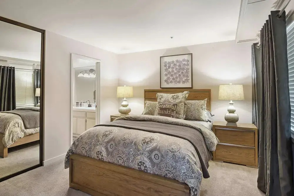 Escape to Incline Village Min to Beach and Skiing