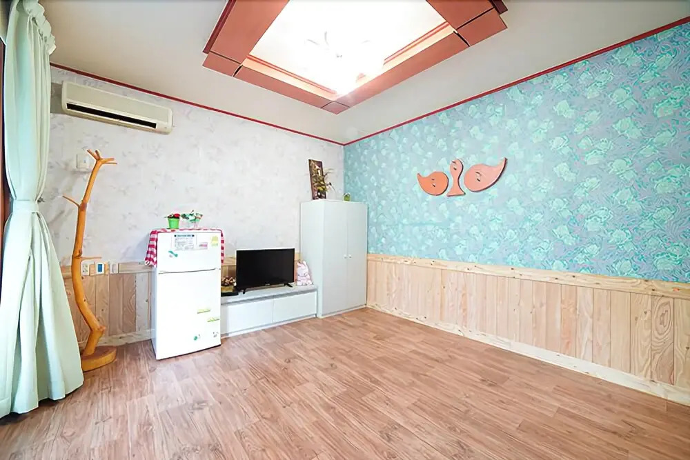 Taean Beach Green Pine Pension