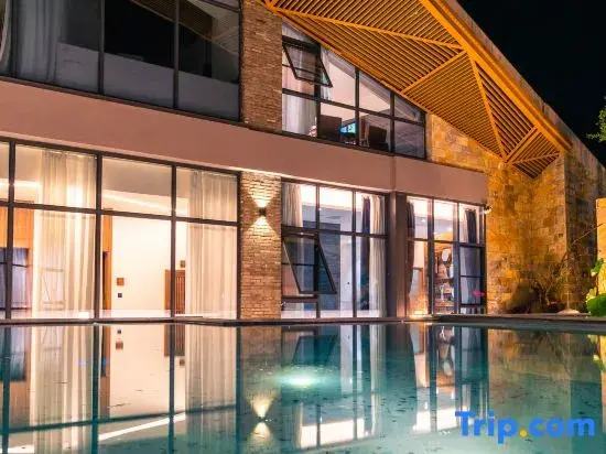 Yunfuli Yunsu·Emeishan Yunshuiju Private Hot Spring B&B