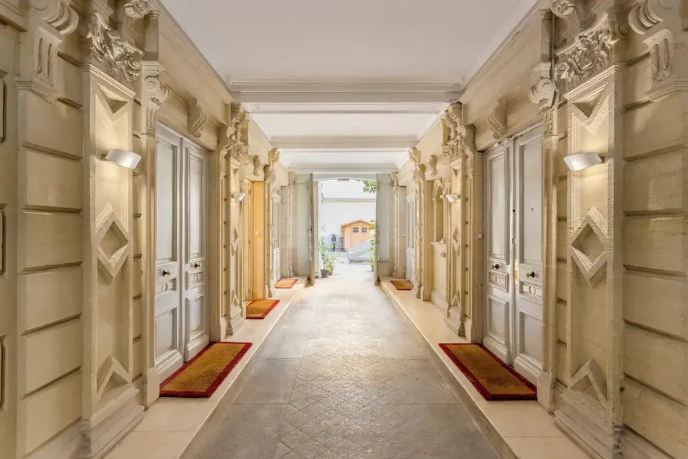 Merveil Family Suite - Cardinal Mercier