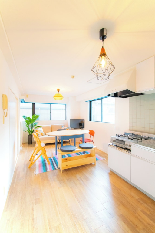 Kobayashi Building 302