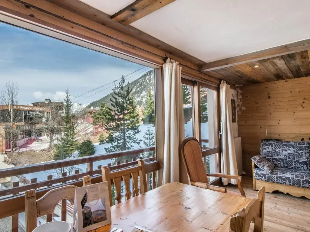 Appartement Courchevel 1650, 1 pièce, 4 personnes - FR-1-563-19