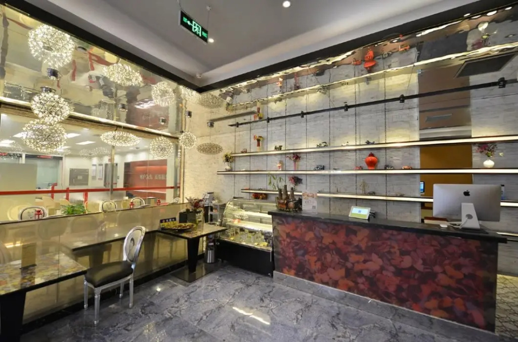 WISDOM Boutique Hotel