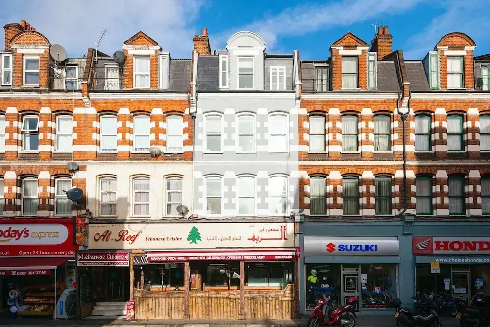 The Lillie Road Residence