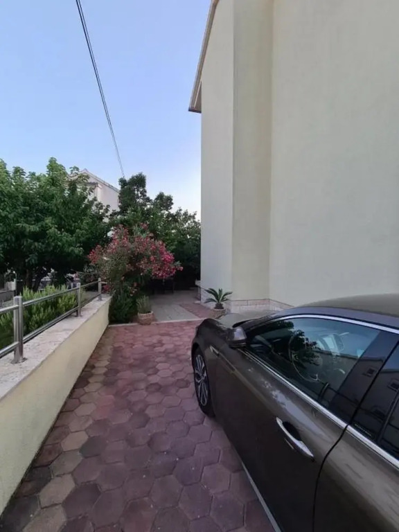 Villa Neda