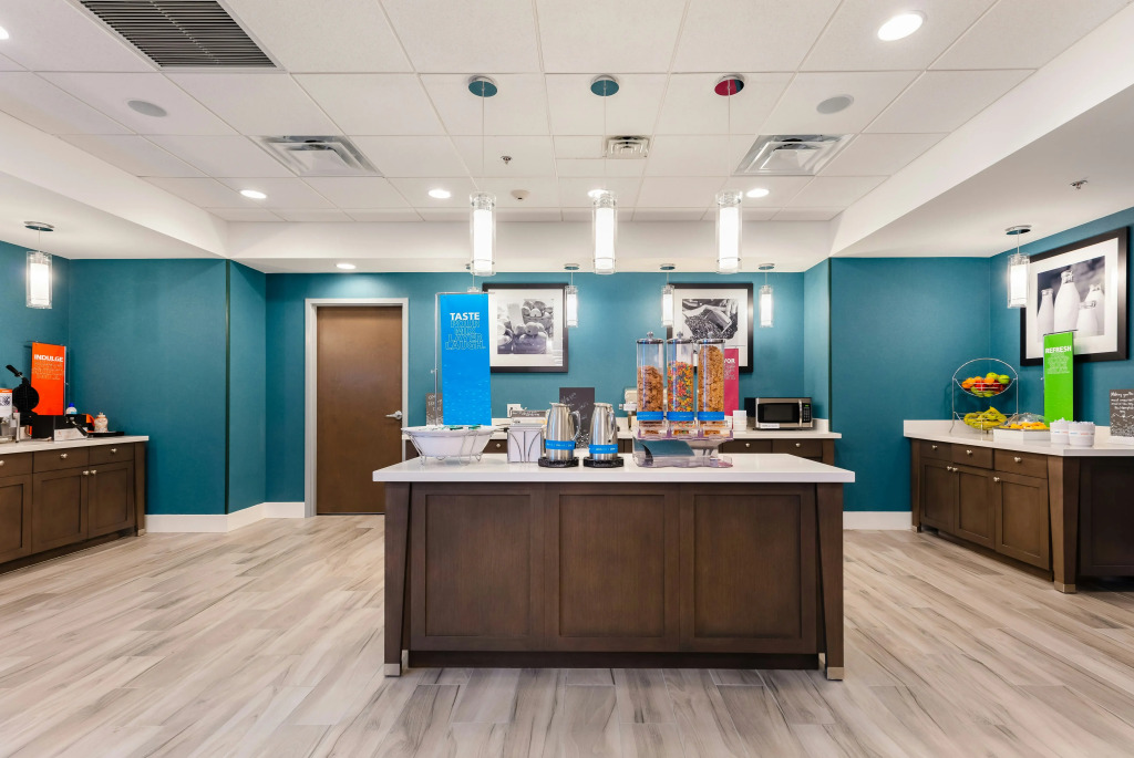 Hampton Inn Acworth