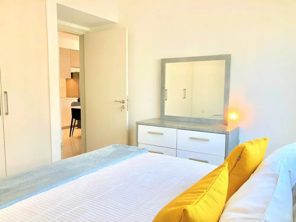 Gorgeous Newly Furnished 1bed in Dubai Hills