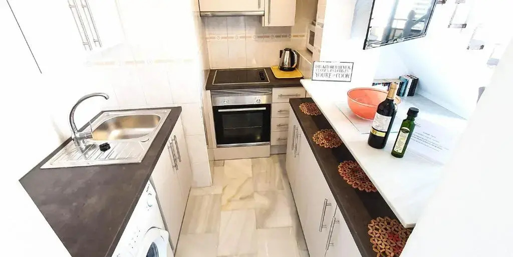 Lovely 2 Bedroom Apartment for Rent in Skol Marbella 706