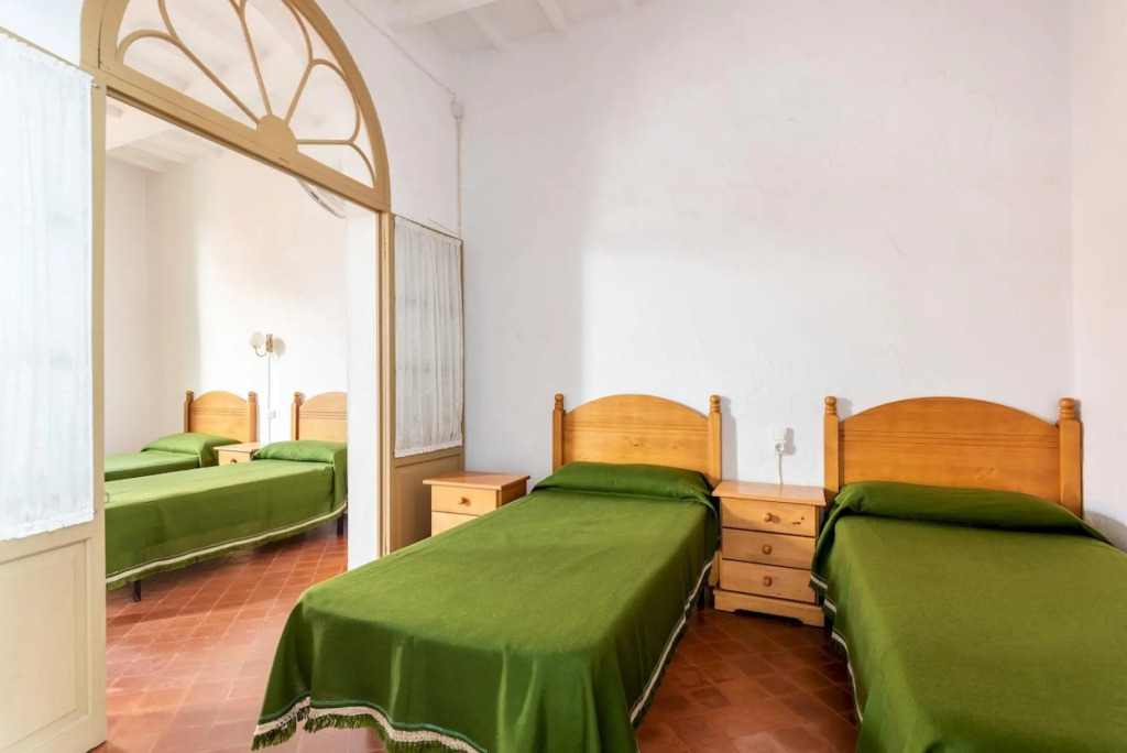 Camps 4 bedroom house, Ciutadella