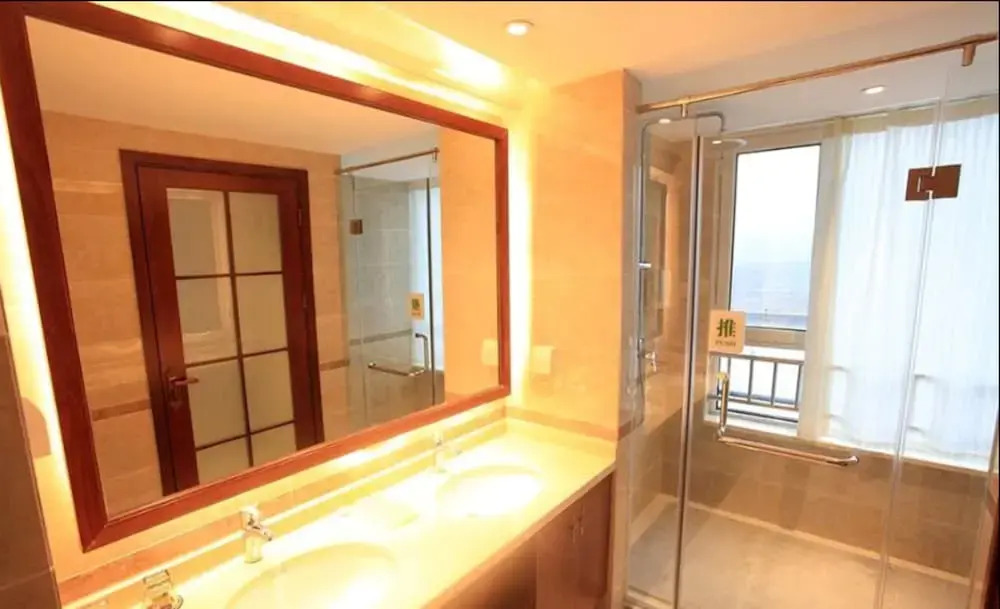 RONGXINJIUDIAN