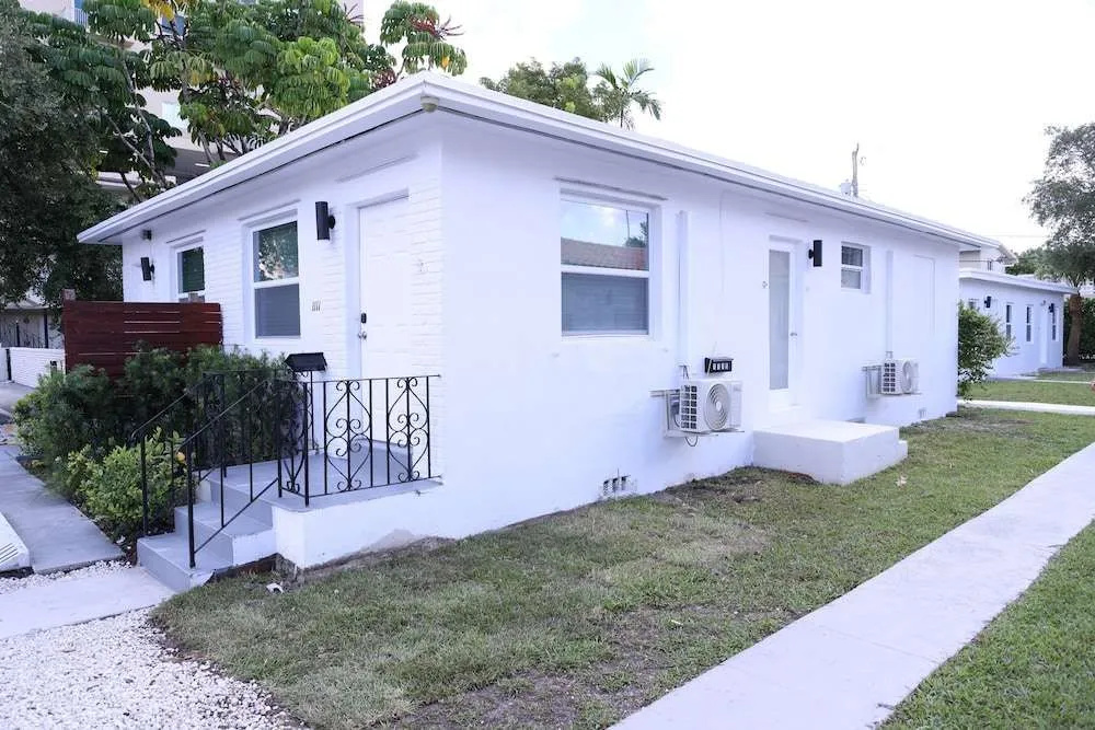 Douglas rd apartments
