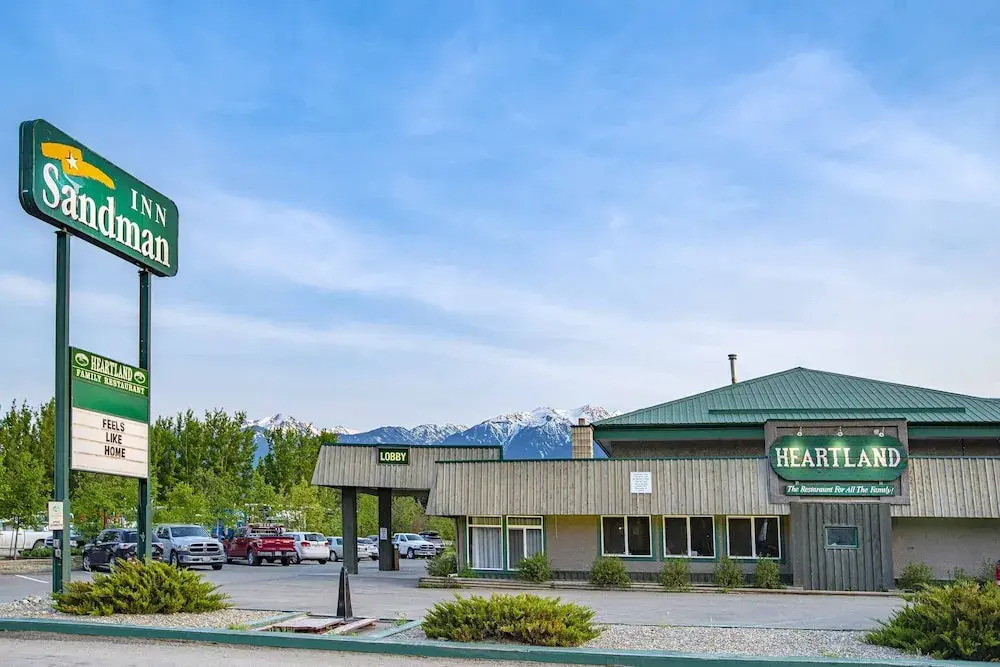 Sandman Inn McBride