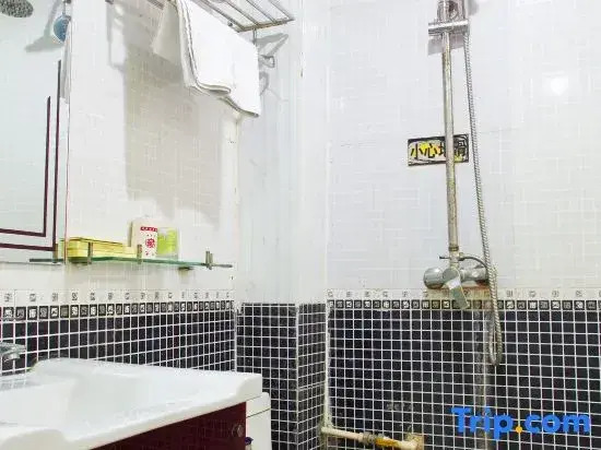 Urumqi Jiangxi Express Hotel