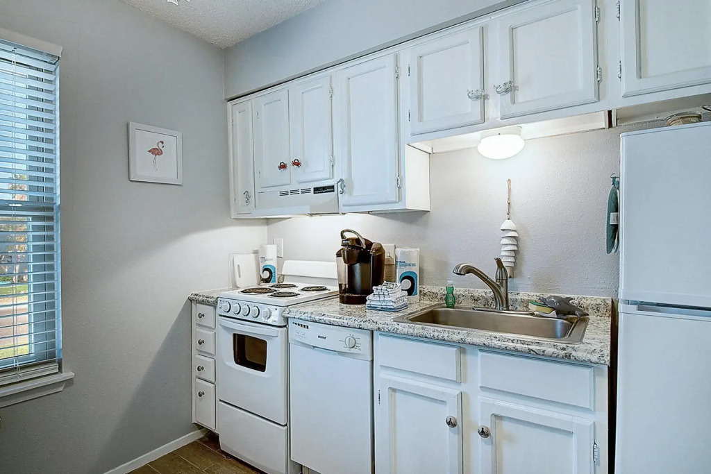 Courtyard #201 in Port Aransas