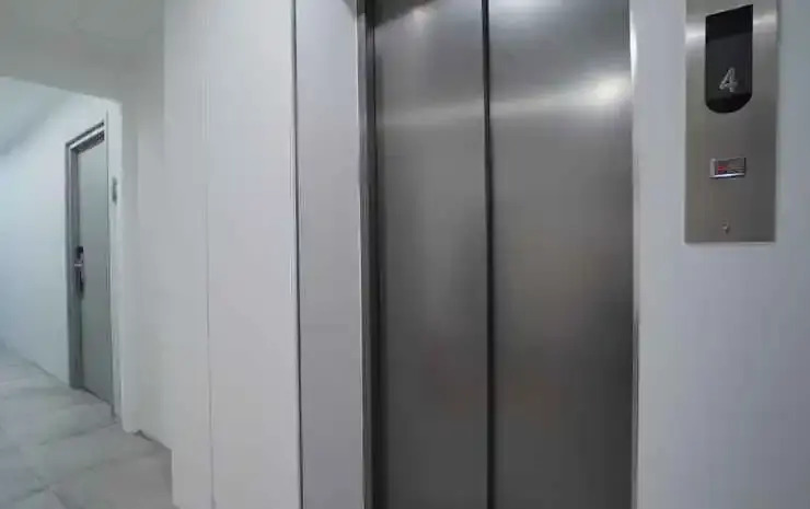 E11 Hotel - BTS Punnawithi