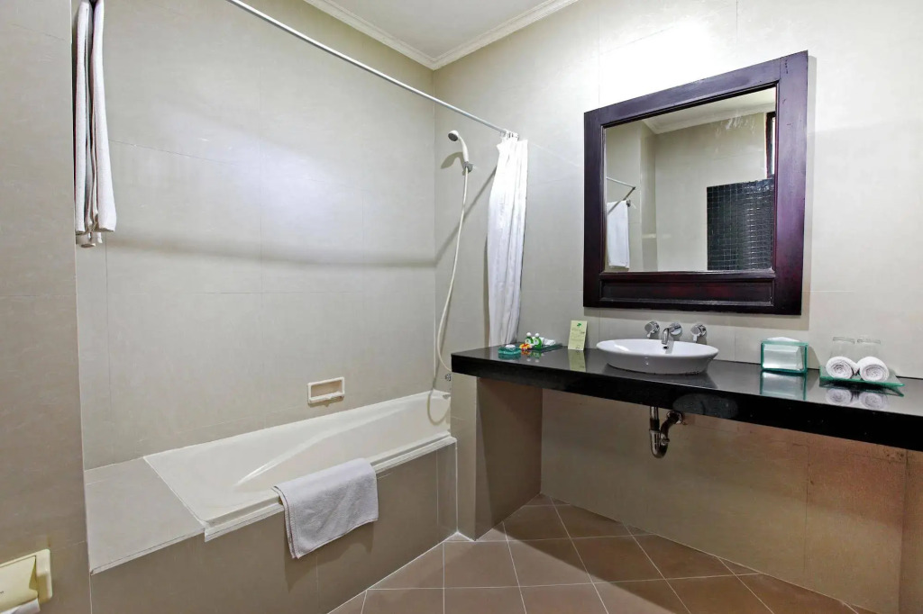 Adi Dharma Hotel Legian