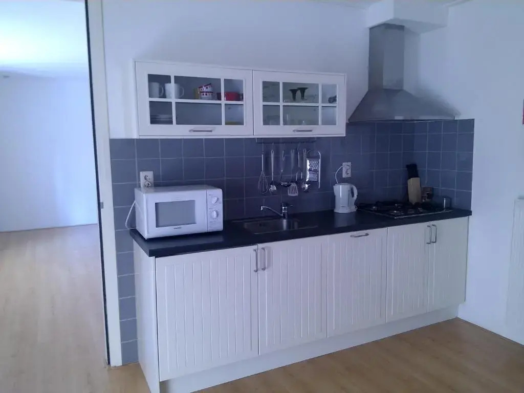 Bed & Breakfast Uiterburen