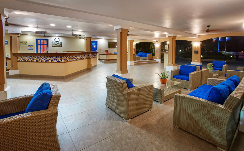 Divi Flamingo Beach Resort