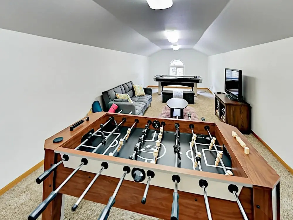 1985 Toppewetah St Home 4 Bedrooms 3 Bathrooms Home