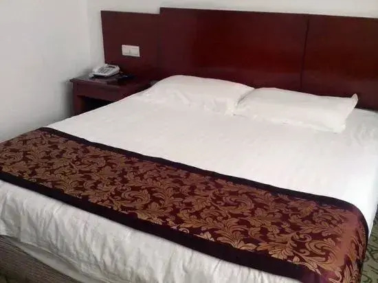 Weipai Business Hotel