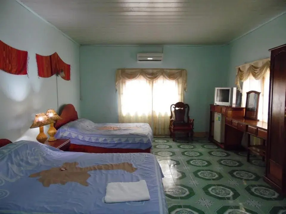 White Orchid Guesthouse