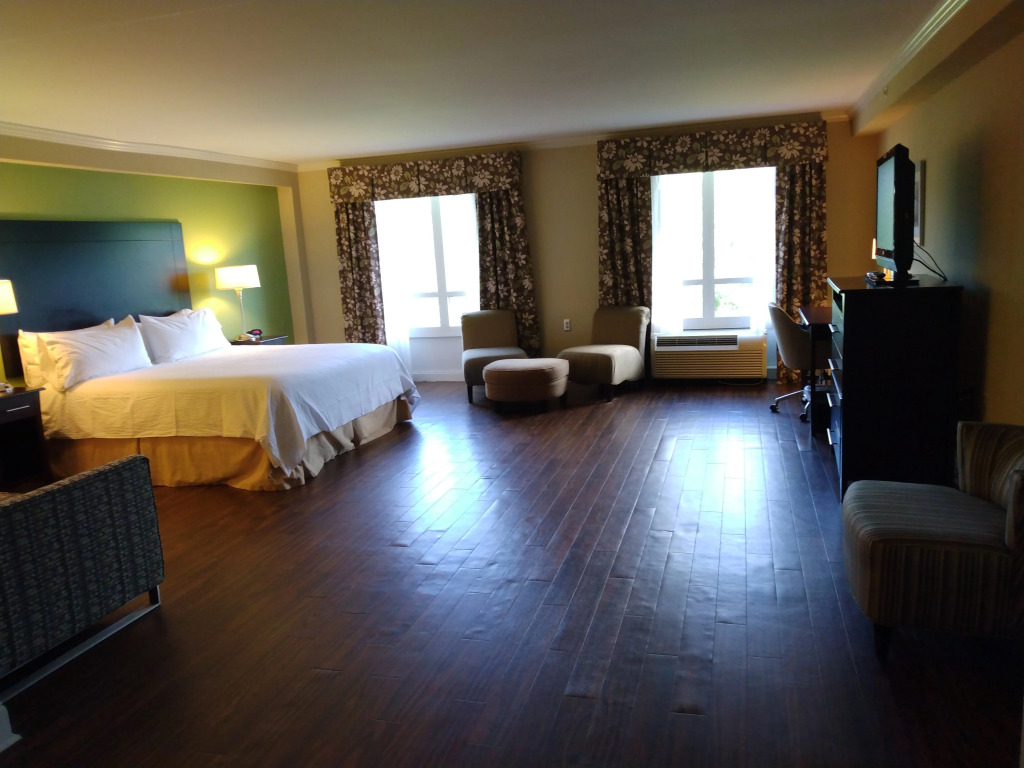 Holiday Inn Macon North by IHG