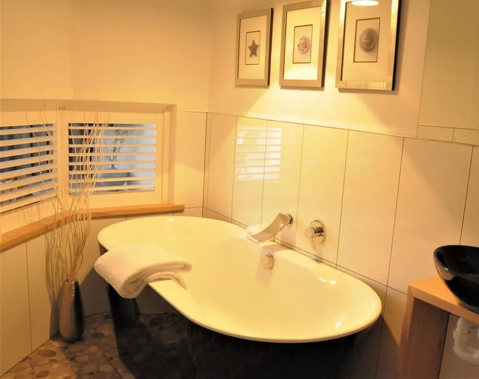 Ulverstone River Edge HolidayApartments