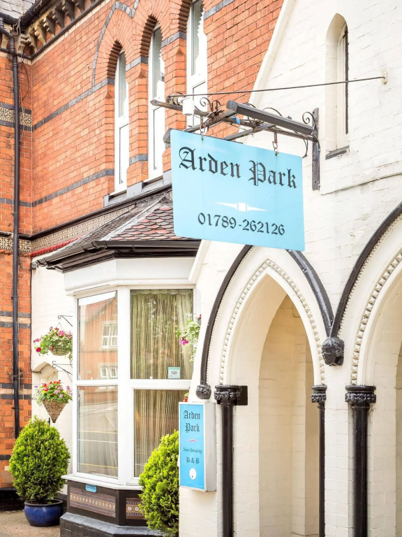 Arden Park Ensuite Rooms