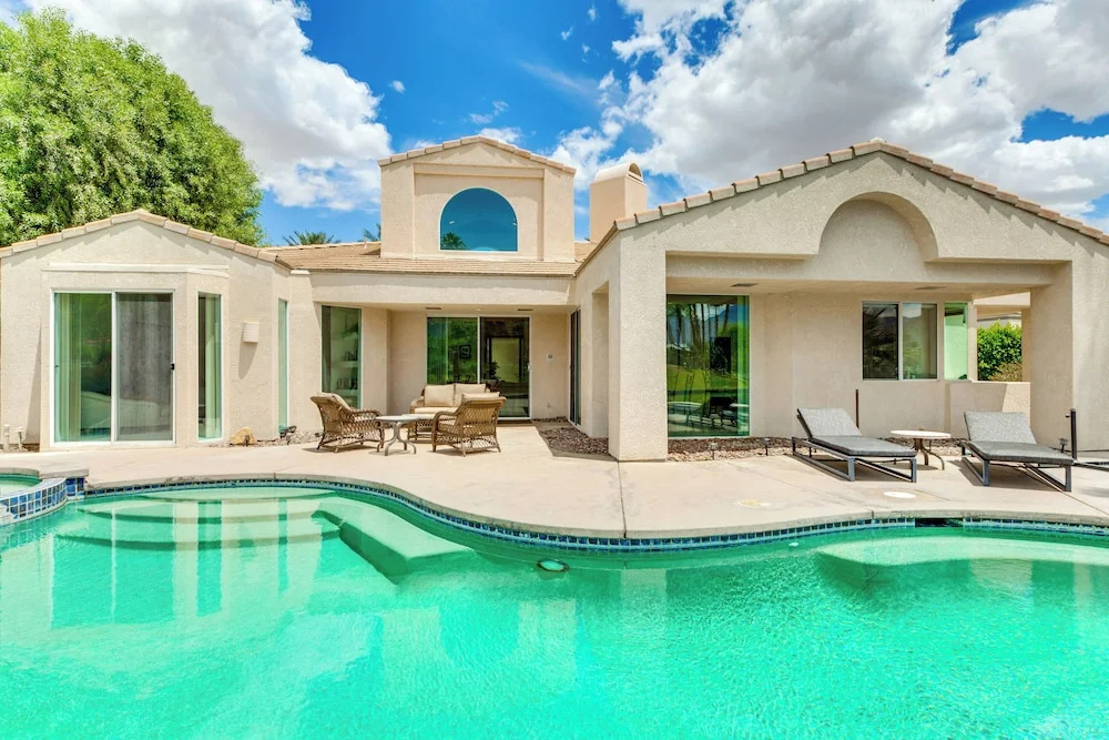 Extended-stay Haven on Lake La Quinta w/ Dock