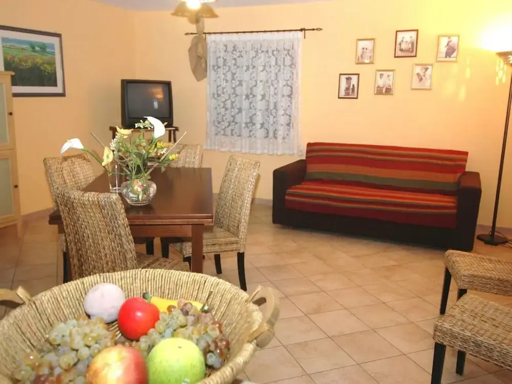 Scenic Holiday Home in Castellammare del Golfo near Beach