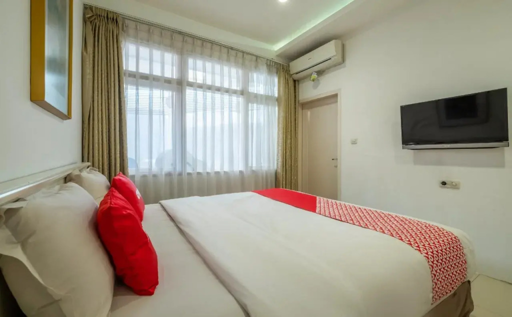 Kyai Luhur Guest House