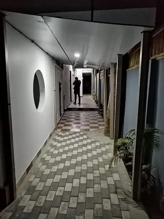 172 LBS - A Boutique Guest House