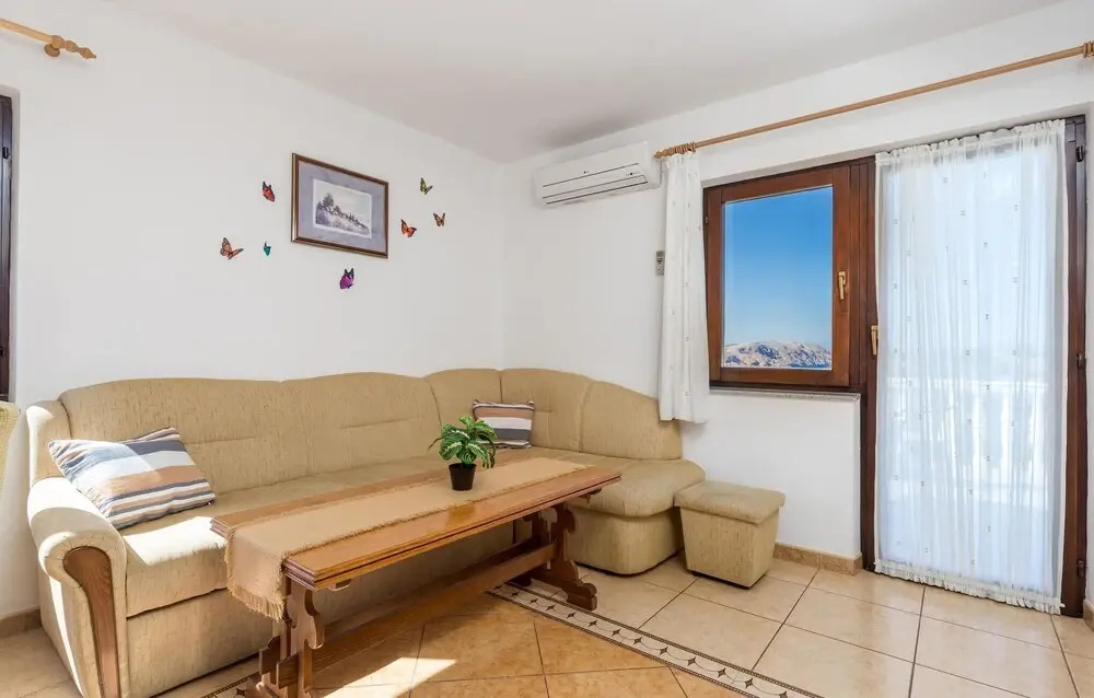 Nice Home in Jablanac With Wifi and 1 Bedrooms