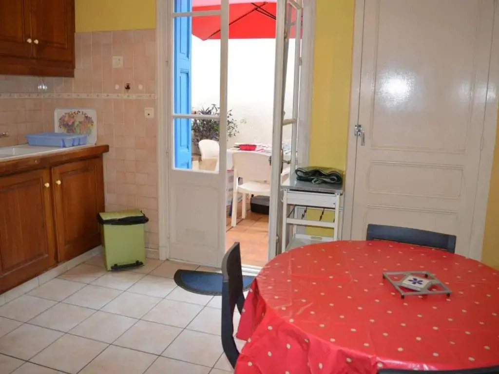 Appartement Collioure, 4 pièces, 6 personnes - FR-1-225-684