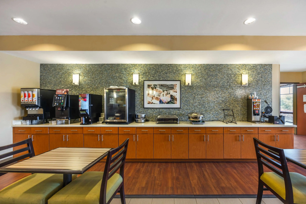 Best Western Plus Tuscumbia/Muscle Shoals Hotel & Suites