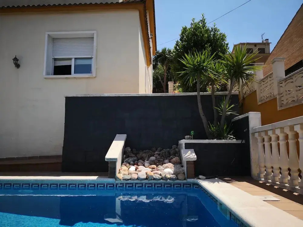 Villa con vistas piscina y relax