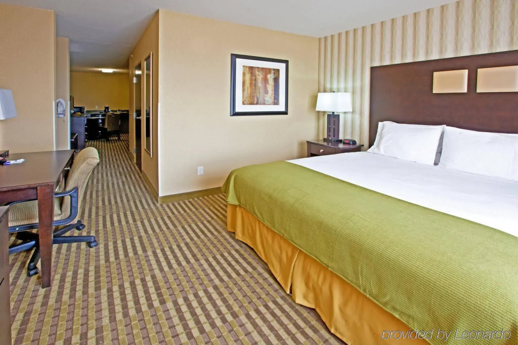 Holiday Inn Express Hotel & Suites Richwood - Cincinnati South by IHG