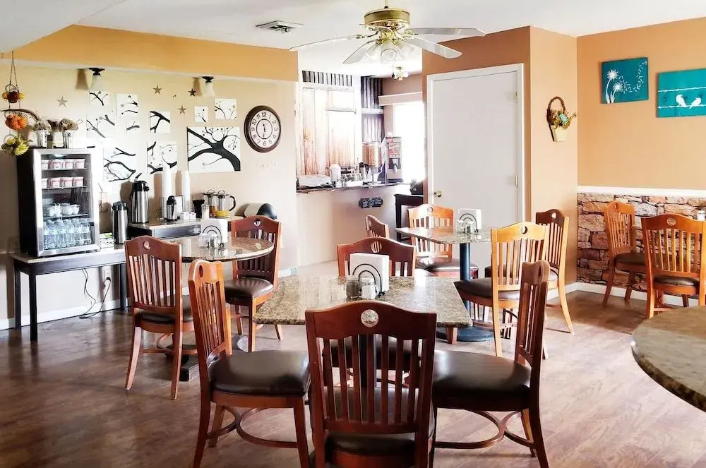 Kansas Country Inn