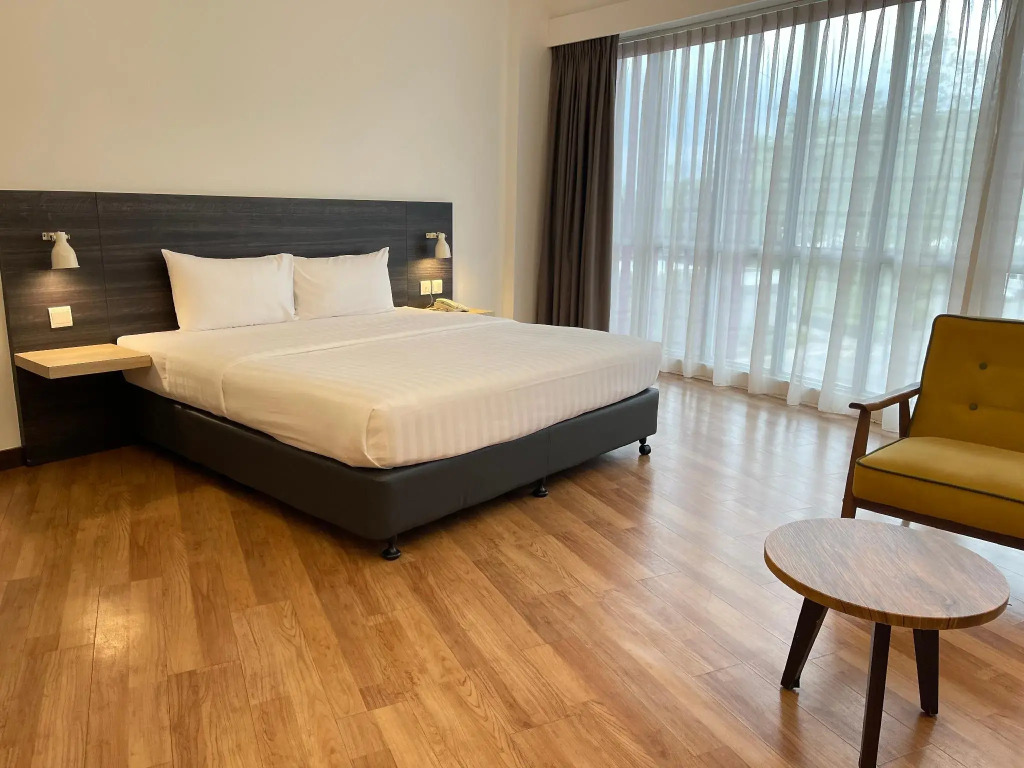 Win Hotel